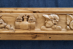 visage et tonneau de vin ( église de Trémél )